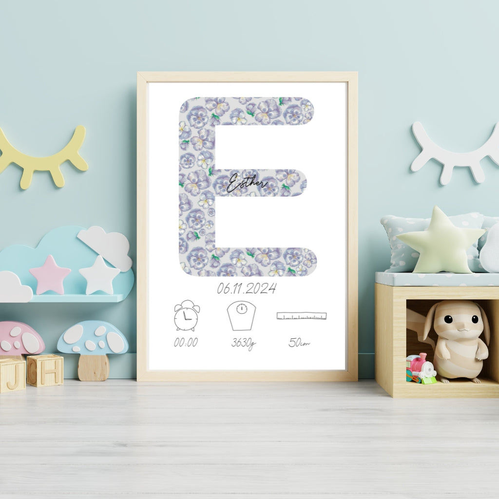 Personalisiertes Geburtsposter: Buchstaben | Veilchenmuster